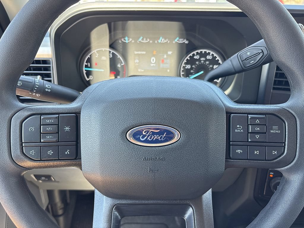 New 2026 Ford F550 4x4 Crew Cab Super Duty image 24