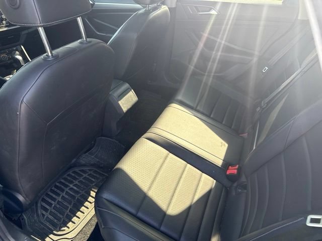 Used 2021 Volkswagen Jetta R-Line FWD image 16