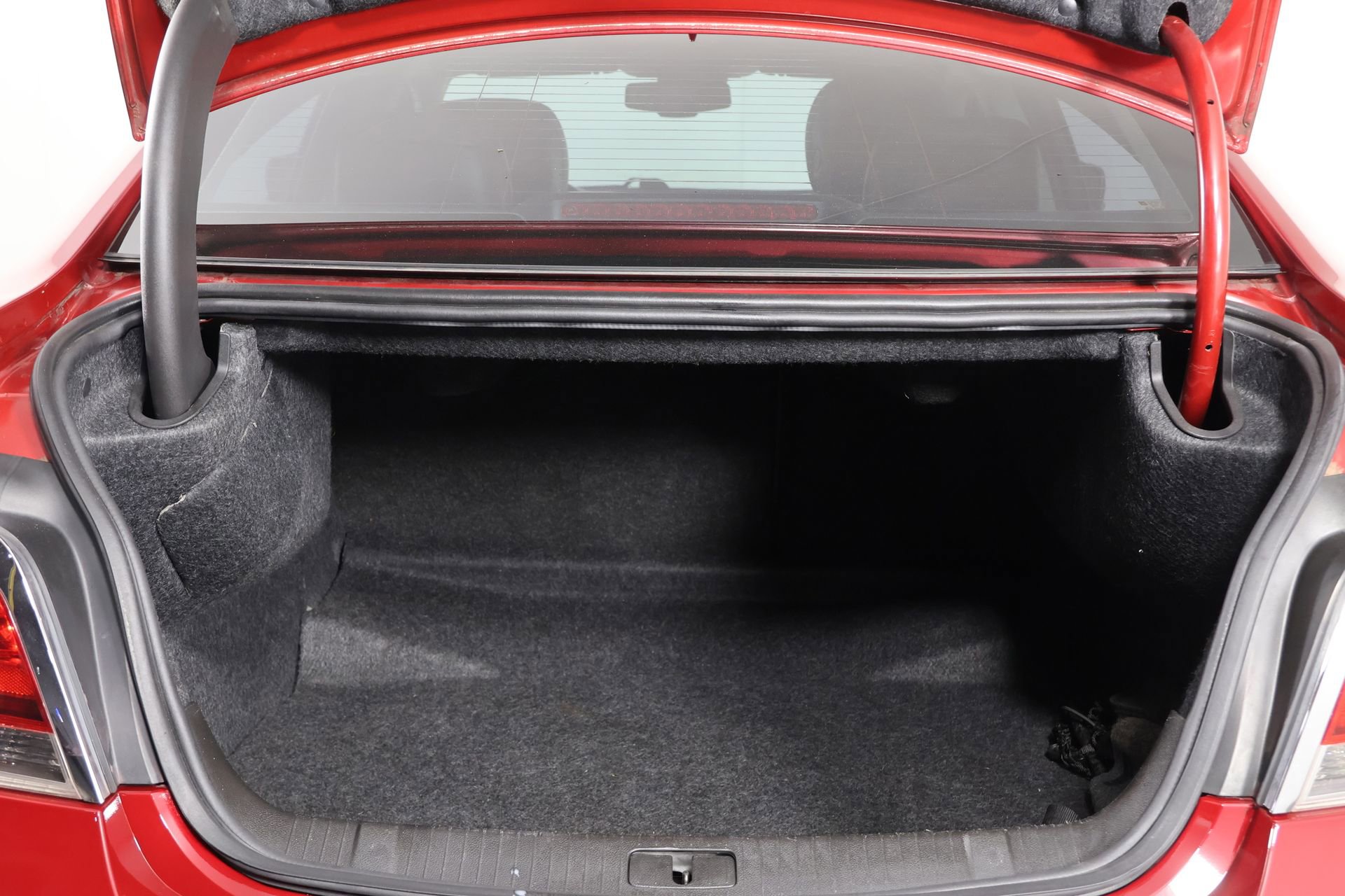 Used 2012 Buick LaCrosse Touring image 38