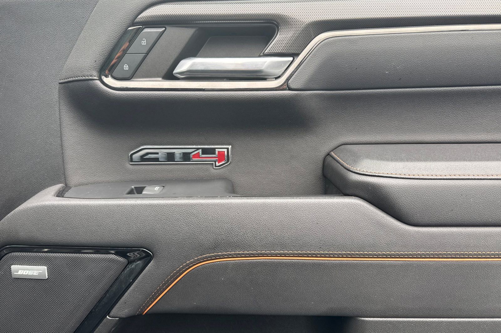 Used 2023 GMC Sierra 1500 AT4 w/ AT4 Premium Package image 18