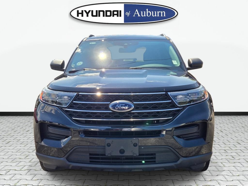 Used 2024 Ford Explorer XLT RWD image 12