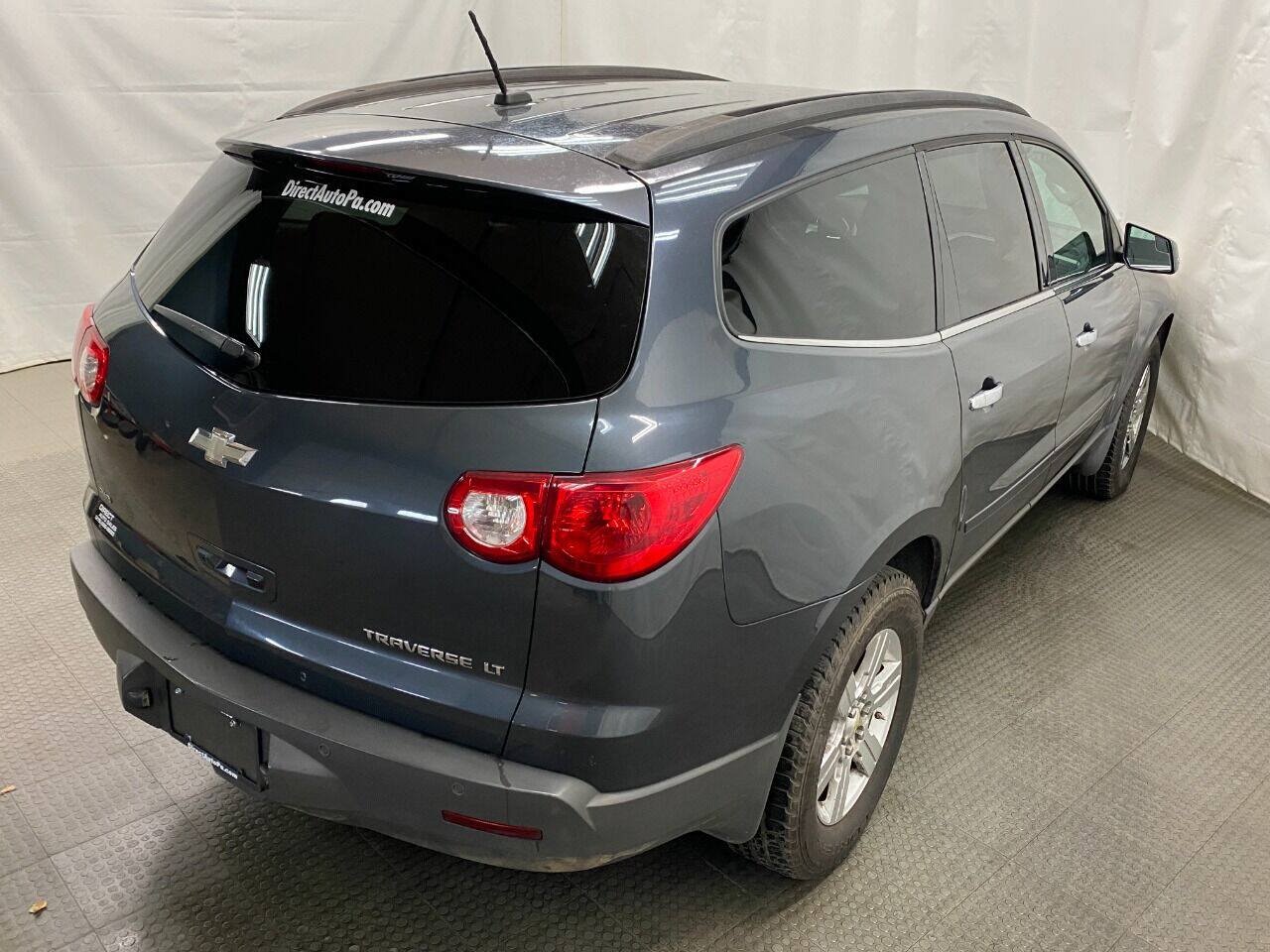 Used 2010 Chevrolet Traverse LT AWD/4WD image 9
