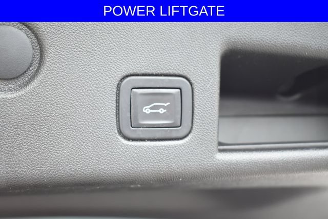 Used 2018 Chevrolet Equinox LT FWD image 6
