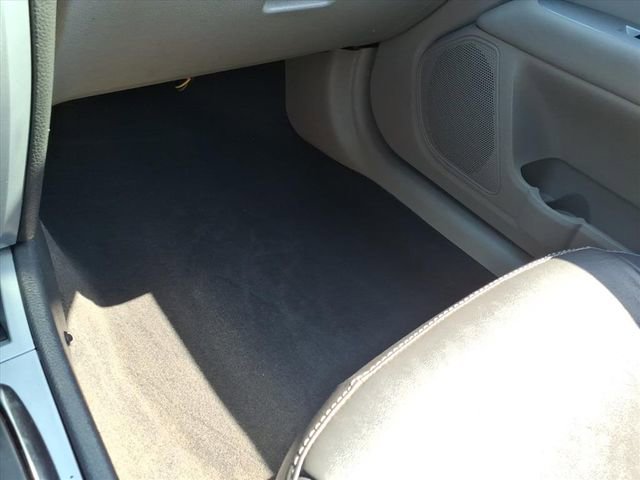 Used 2010 Mercury Milan Premier image 27