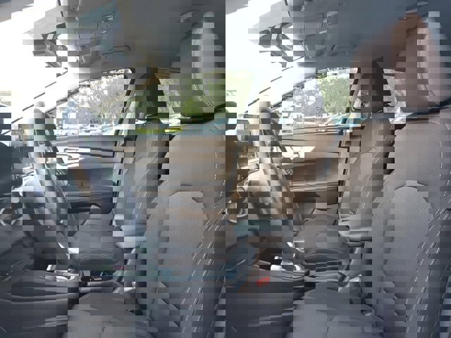 Used 2024 Kia Forte LXS w/ LXS Technology Package image 12