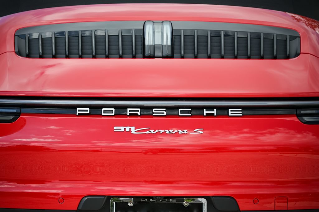 Certified 2024 Porsche 911 Cabriolet image 37