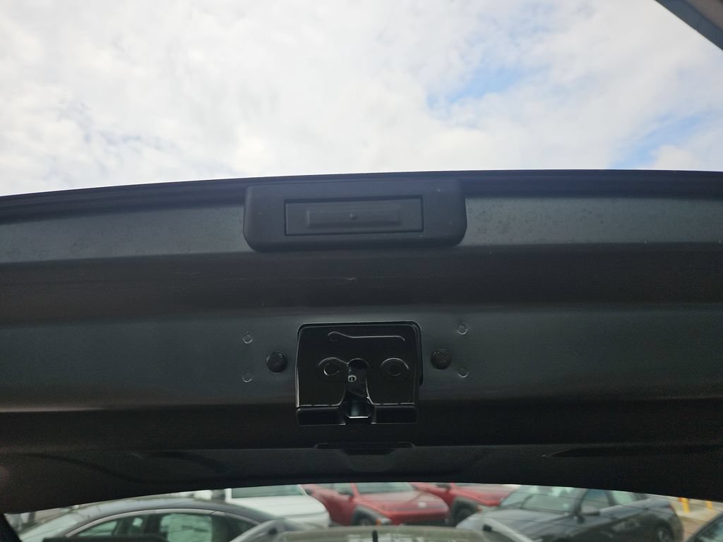 Certified 2026 Hyundai Venue SEL FWD image 14