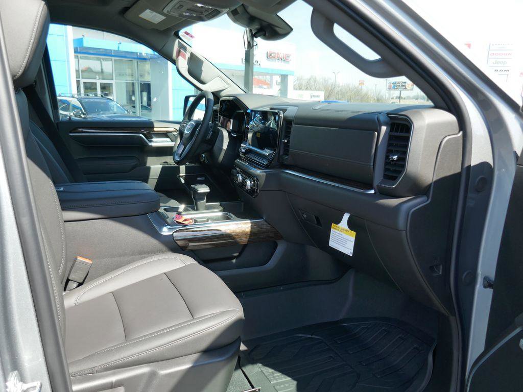 New 2026 GMC Sierra 1500 Elevation w/ Elevation Premium Package image 11