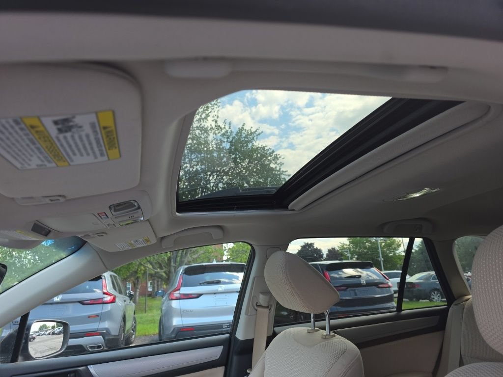 Used 2019 Subaru Outback 2.5i Premium AWD/4WD image 25