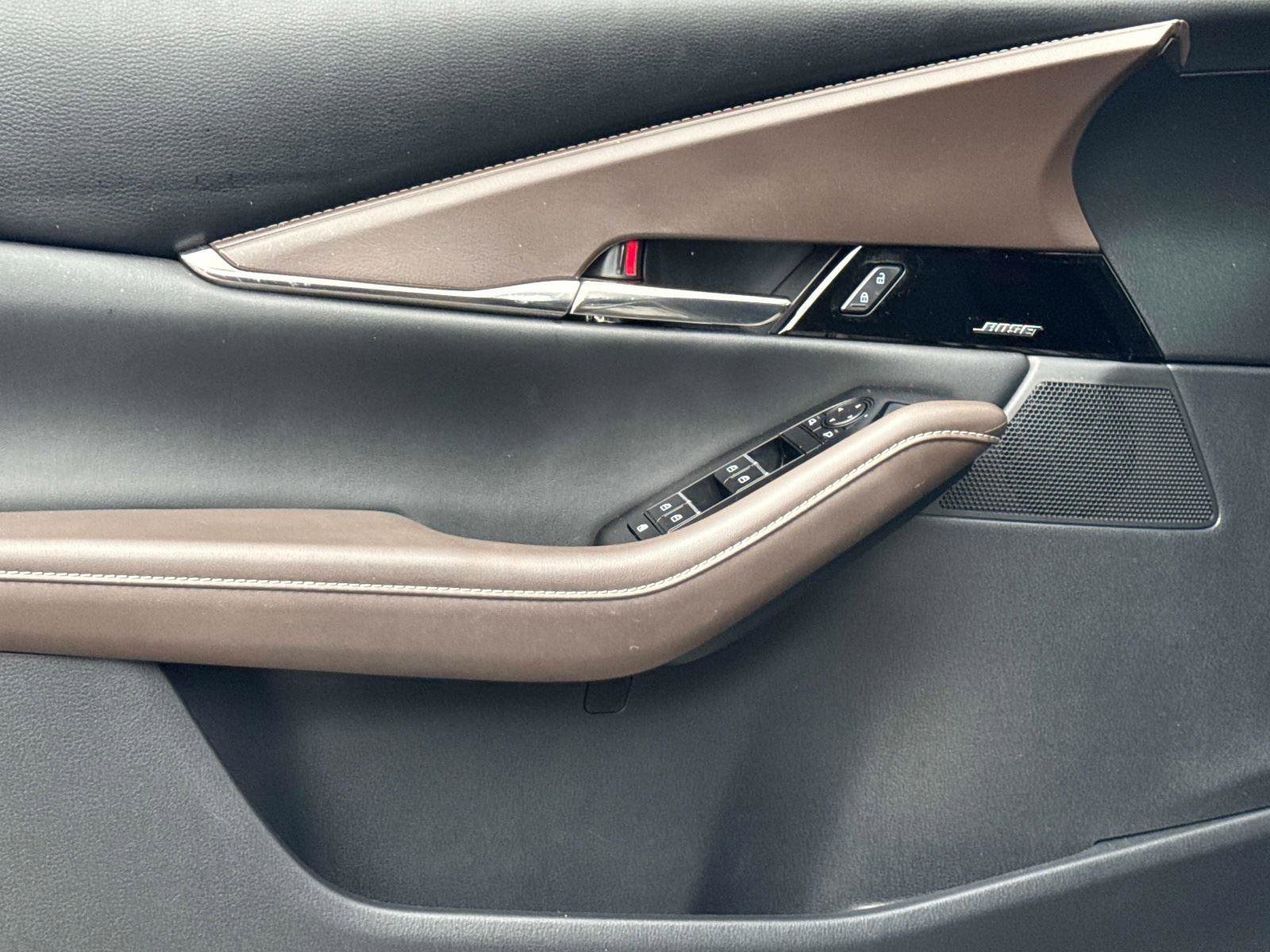 Certified 2023 MAZDA CX-30 2.5 Turbo w/ Premium Package image 17