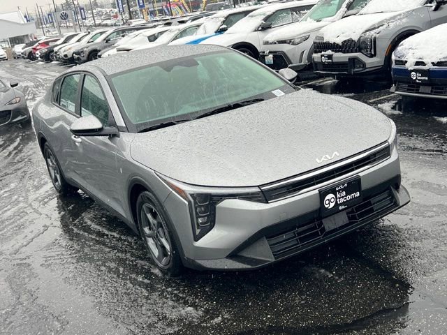 Certified 2025 Kia K4 LXS FWD image 5