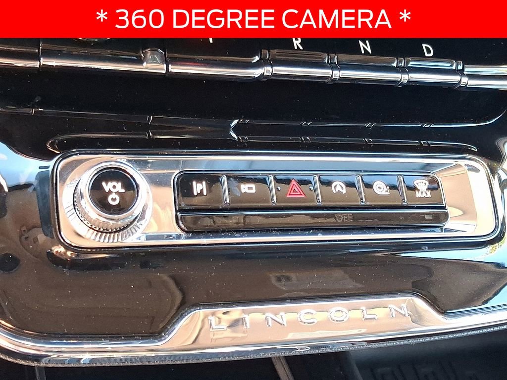 Used 2025 Lincoln Corsair AWD w/ Equipment Group 101A image 23