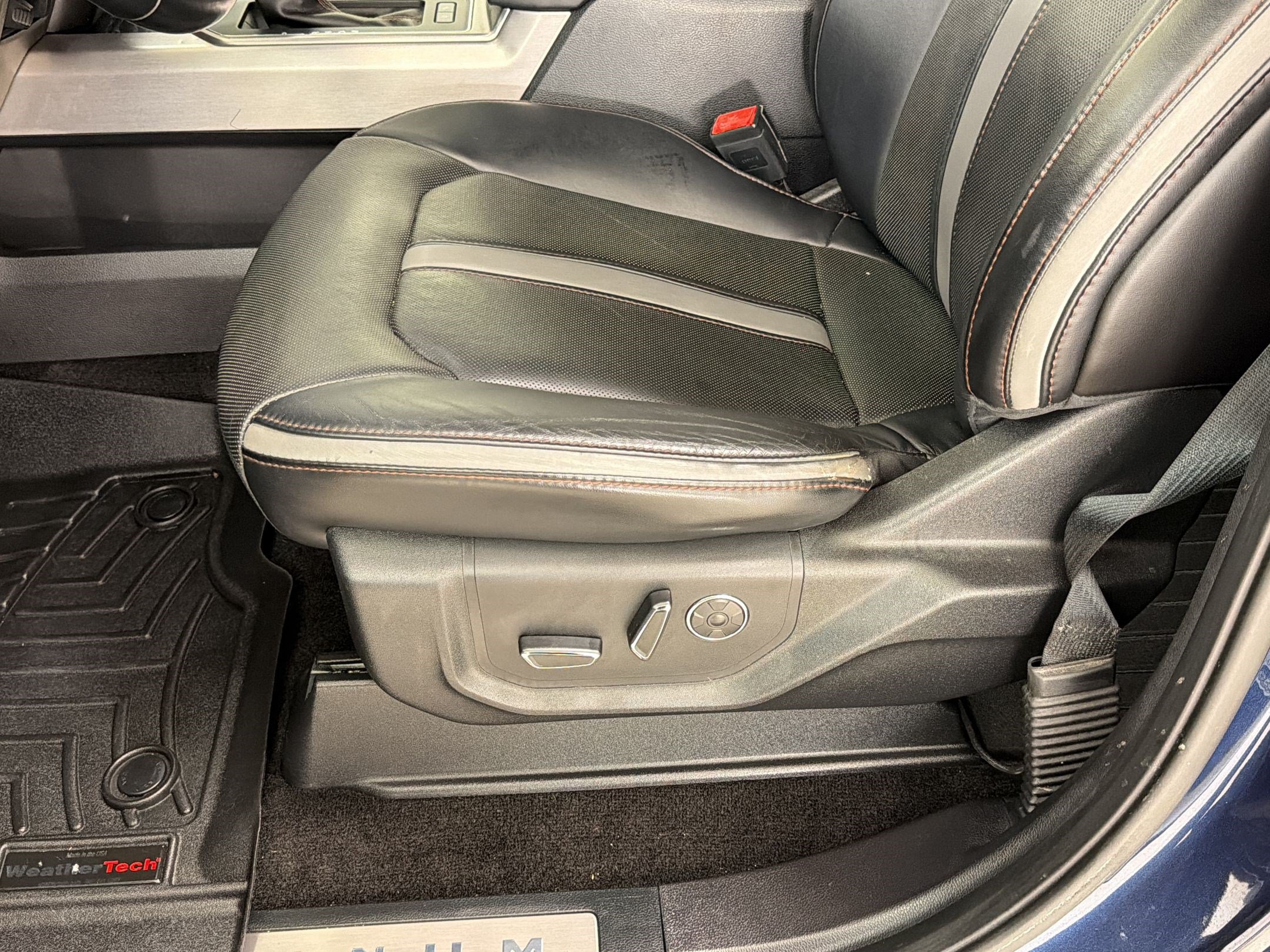 Used 2018 Ford F150 Platinum w/ Equipment Group 701A Luxury AWD/4WD image 13