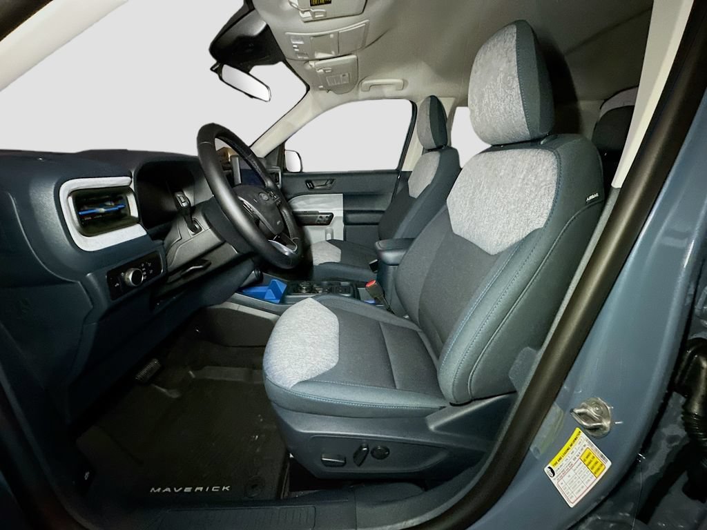New 2026 Ford Maverick XLT w/ XLT Luxury Package FWD image 19