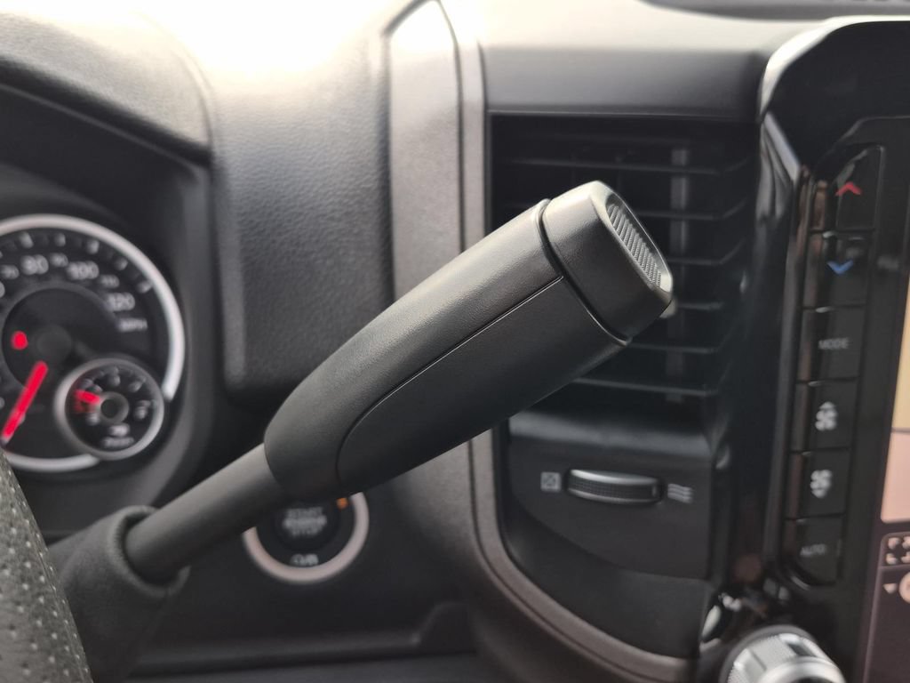 New 2027 RAM 3500 Tradesman AWD/4WD image 25