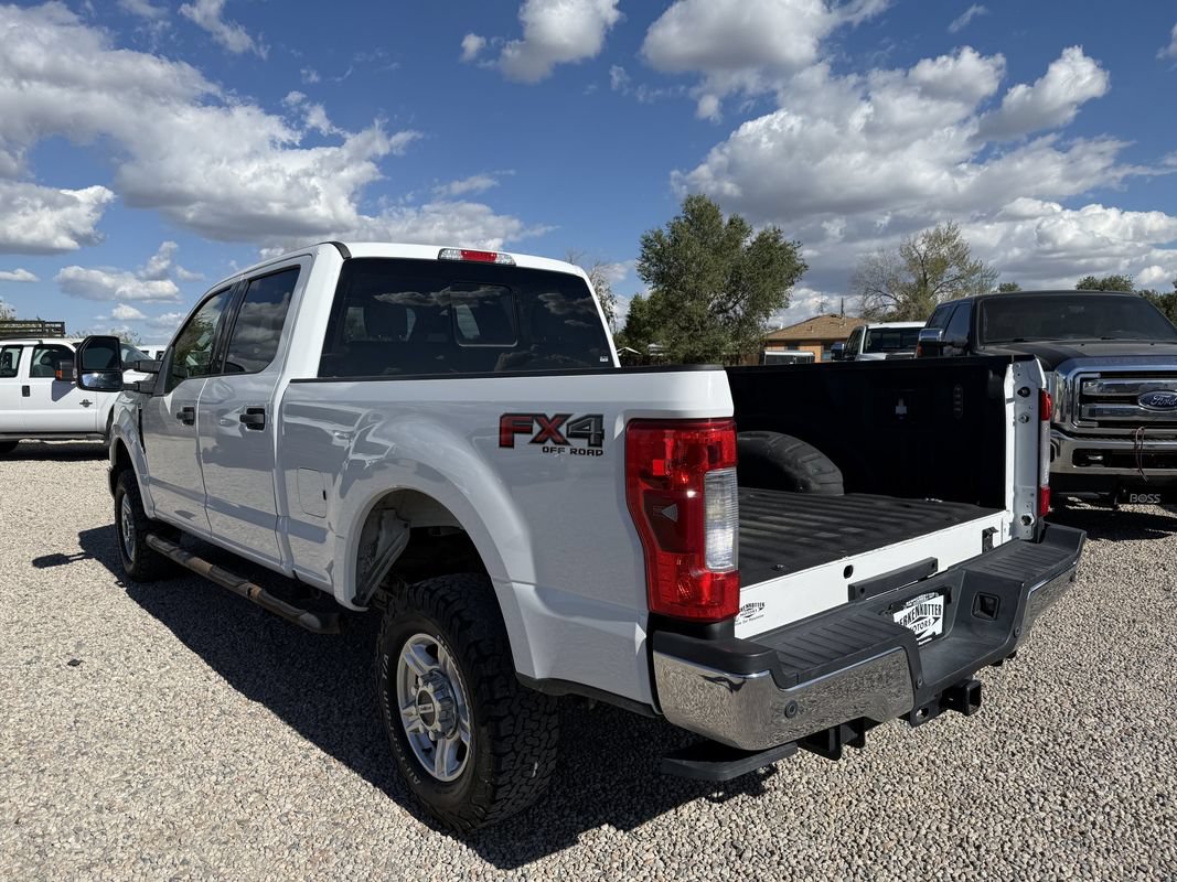 Used 2017 Ford F250 XLT w/ XLT Value Package AWD/4WD image 7