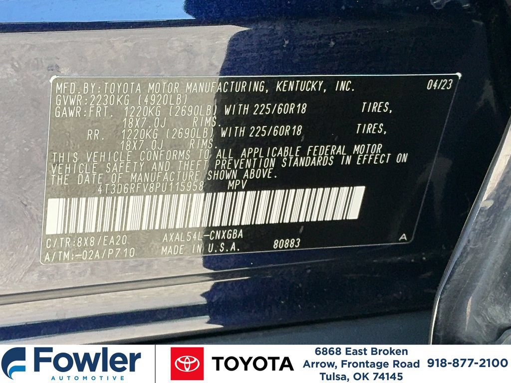 Used 2023 Toyota RAV4 Limited AWD/4WD image 27