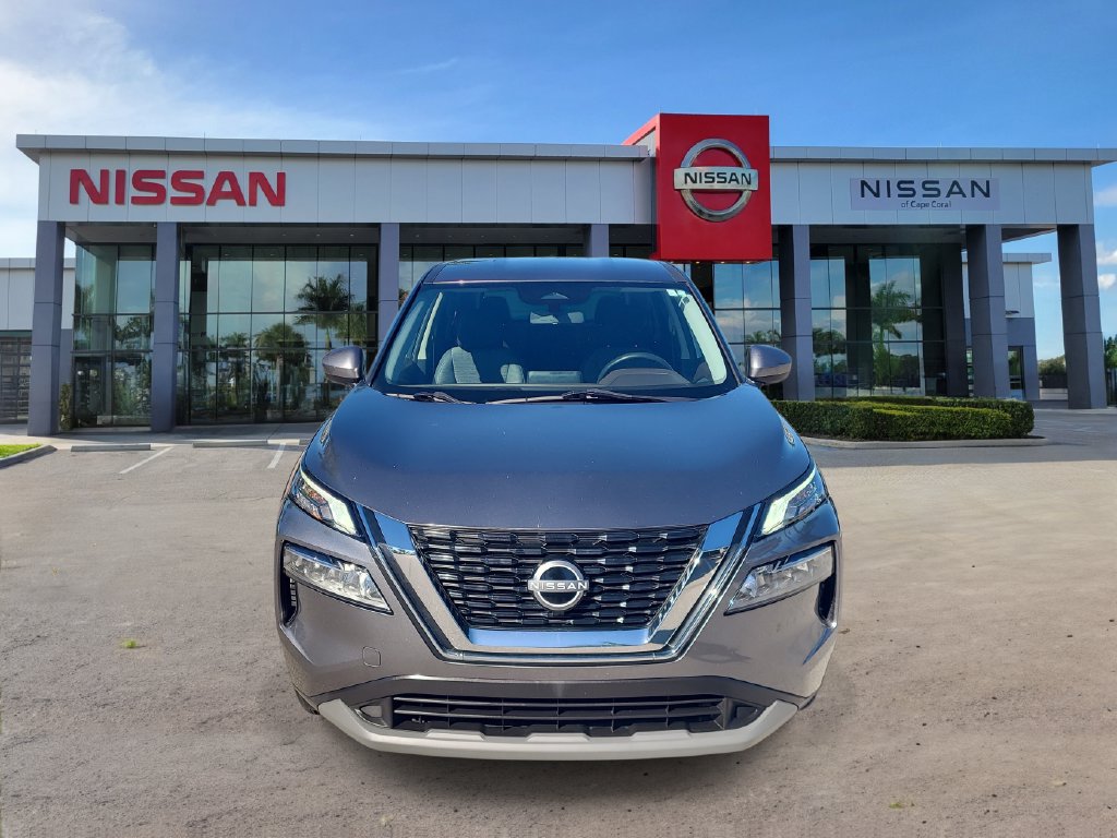 Used 2023 Nissan Rogue SV FWD image 6