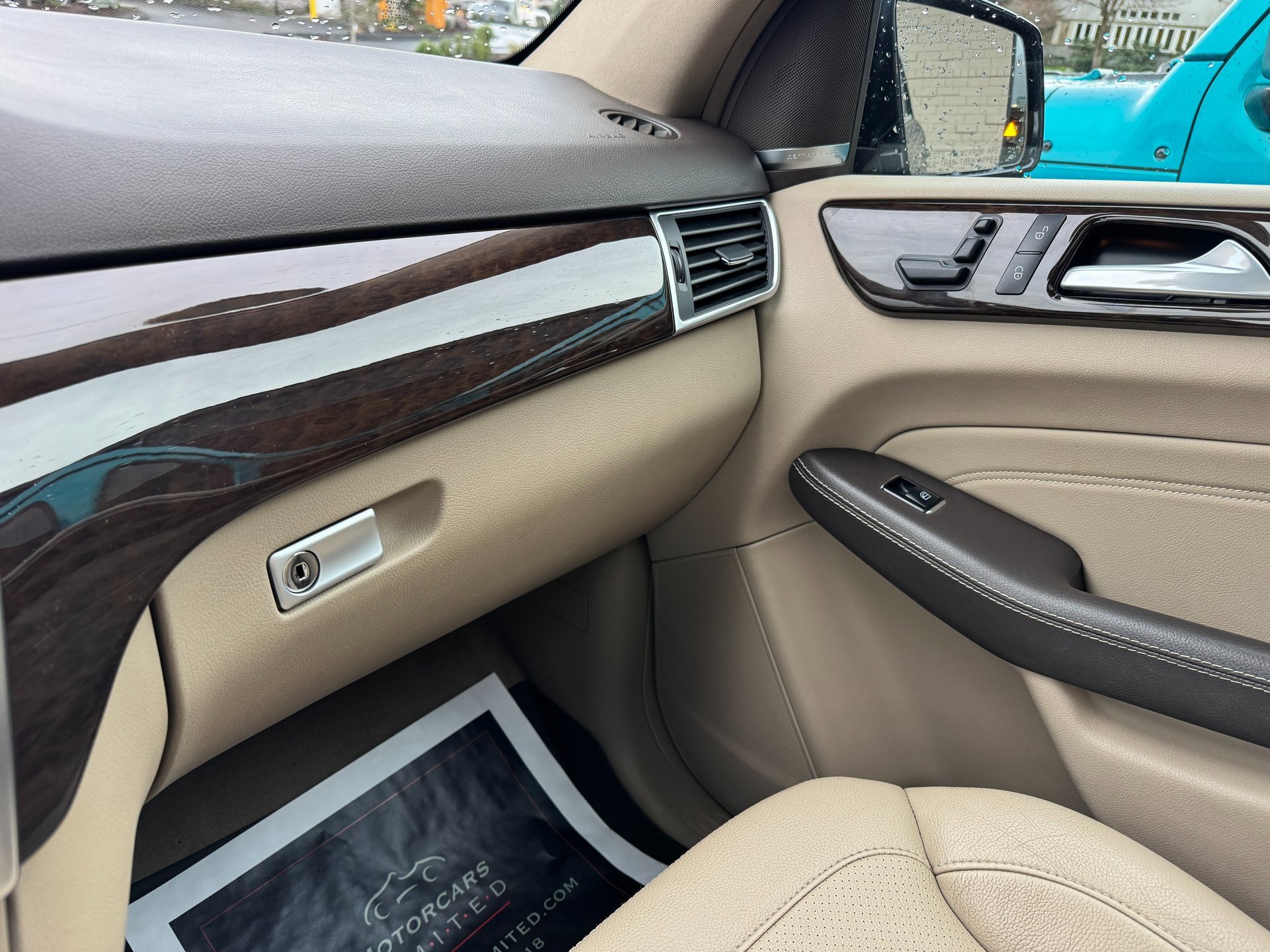 Used 2015 Mercedes-Benz ML 350 4MATIC image 25