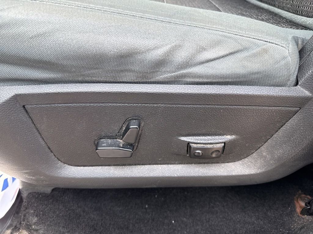 Used 2016 RAM 1500 Big Horn image 12