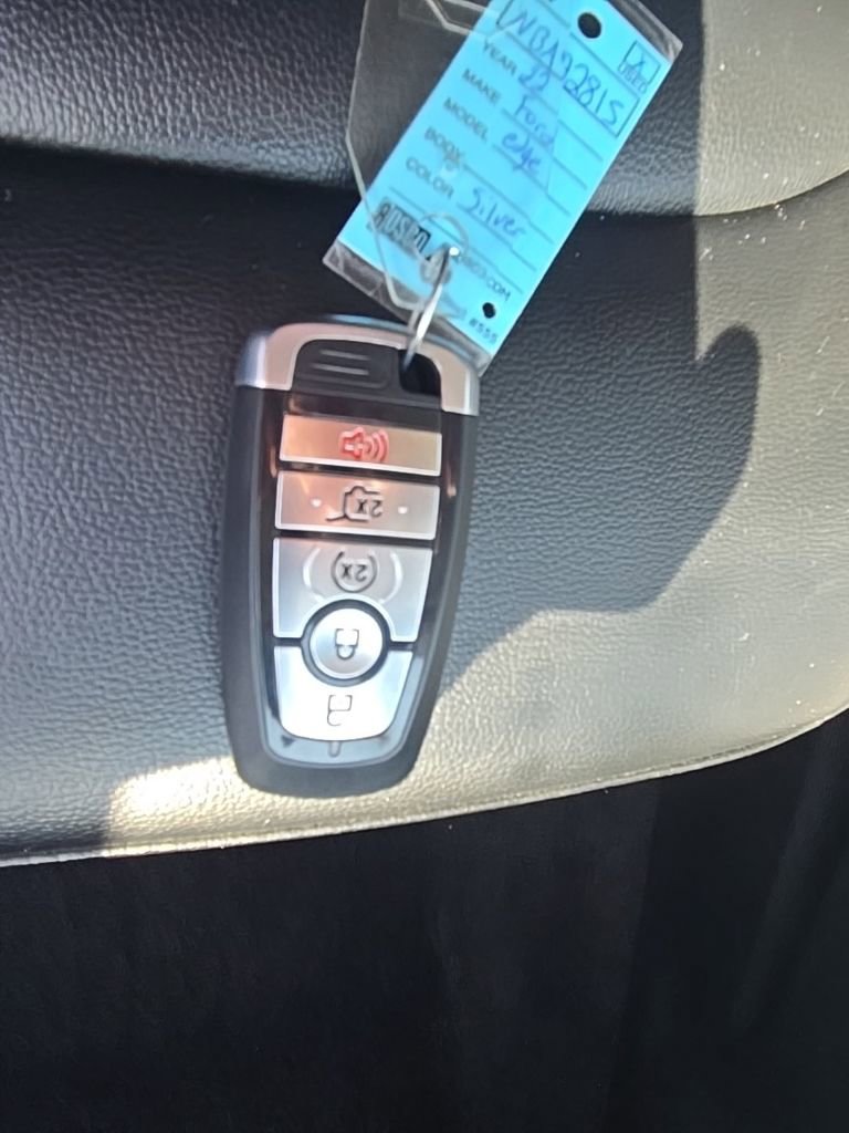 Used 2022 Ford Edge SEL image 32