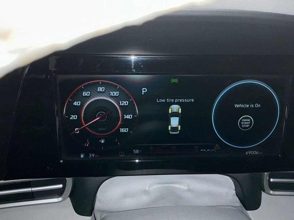 Used 2021 Hyundai Elantra SEL w/ Convenience + Premium Package image 20