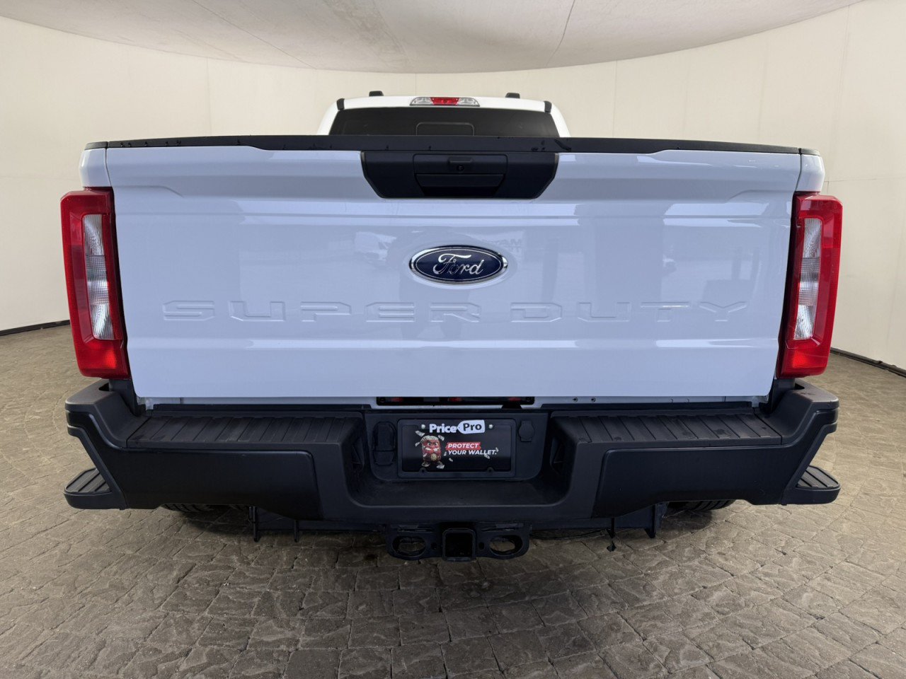 Used 2024 Ford F350 XL AWD/4WD image 7
