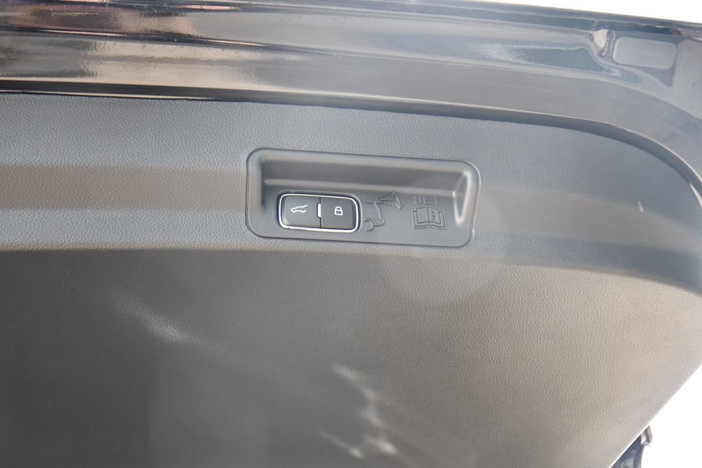 New 2026 Ford Explorer ST-Line AWD/4WD image 22