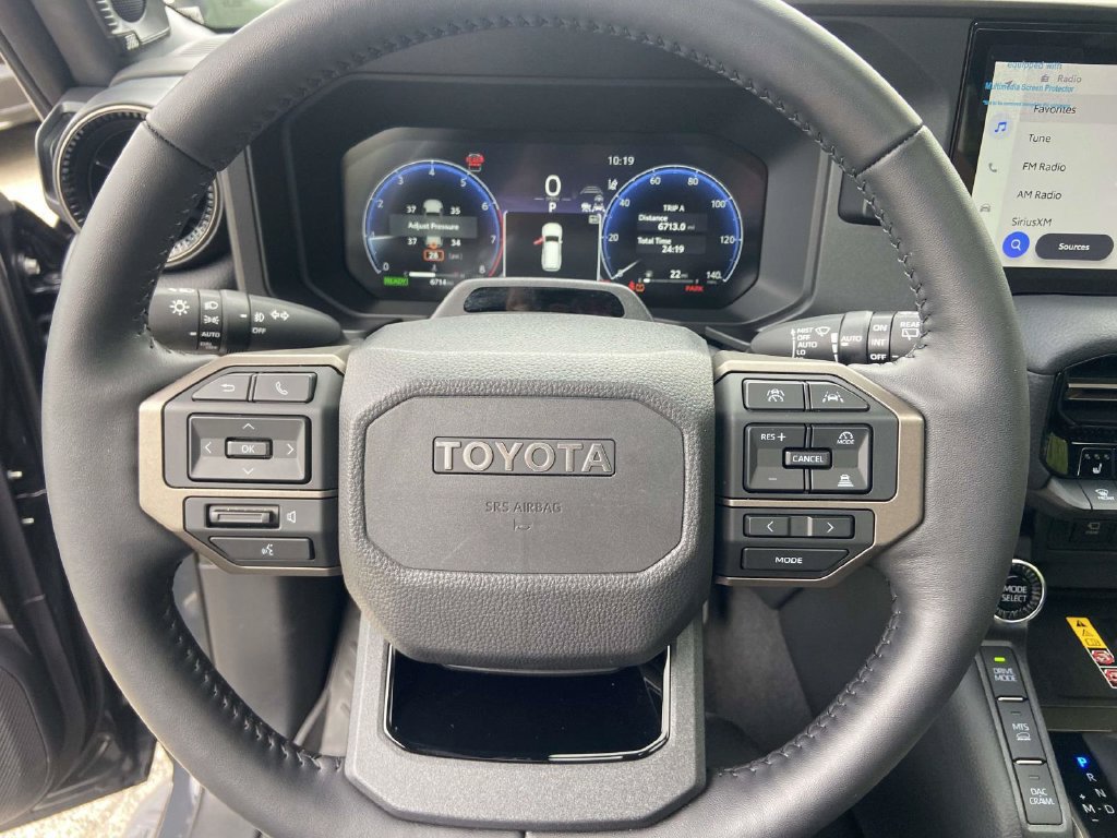 Used 2026 Toyota Land Cruiser w/ Premium Package AWD/4WD image 39