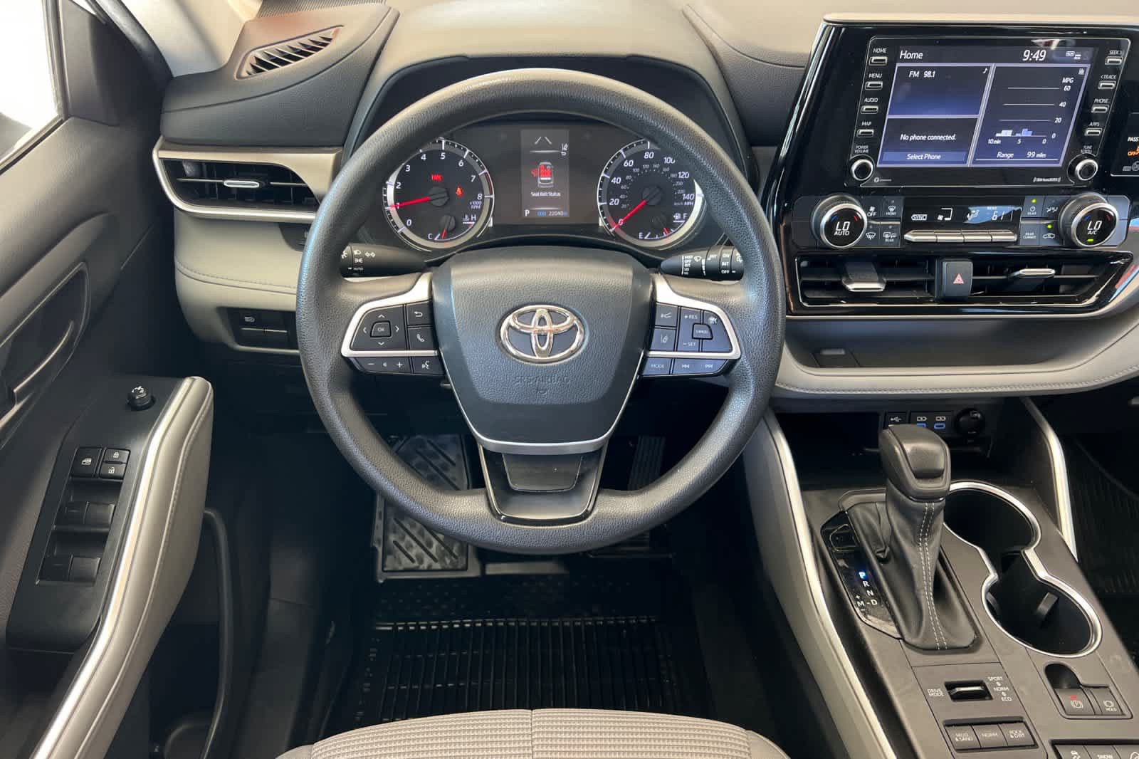 Used 2022 Toyota Highlander L AWD/4WD image 15