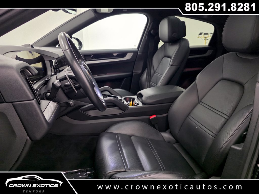 Used 2024 Porsche Cayenne S AWD/4WD image 24