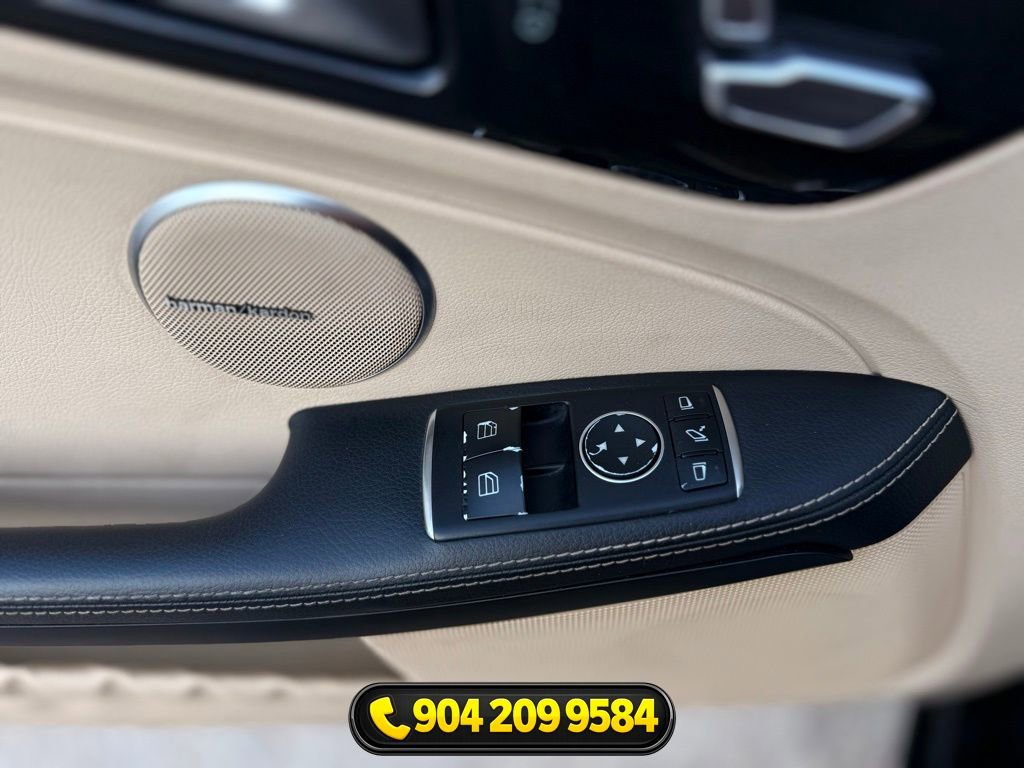 Used 2018 Mercedes-Benz SLC 300 image 16