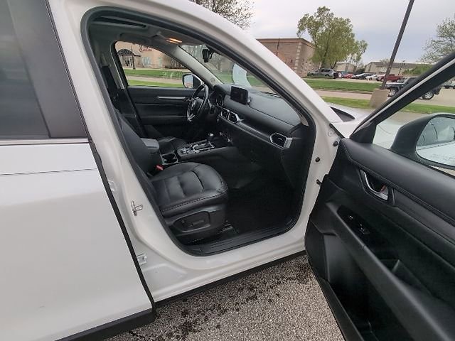 Used 2023 MAZDA CX-5 AWD 2.5 S w/ Preferred Package image 3