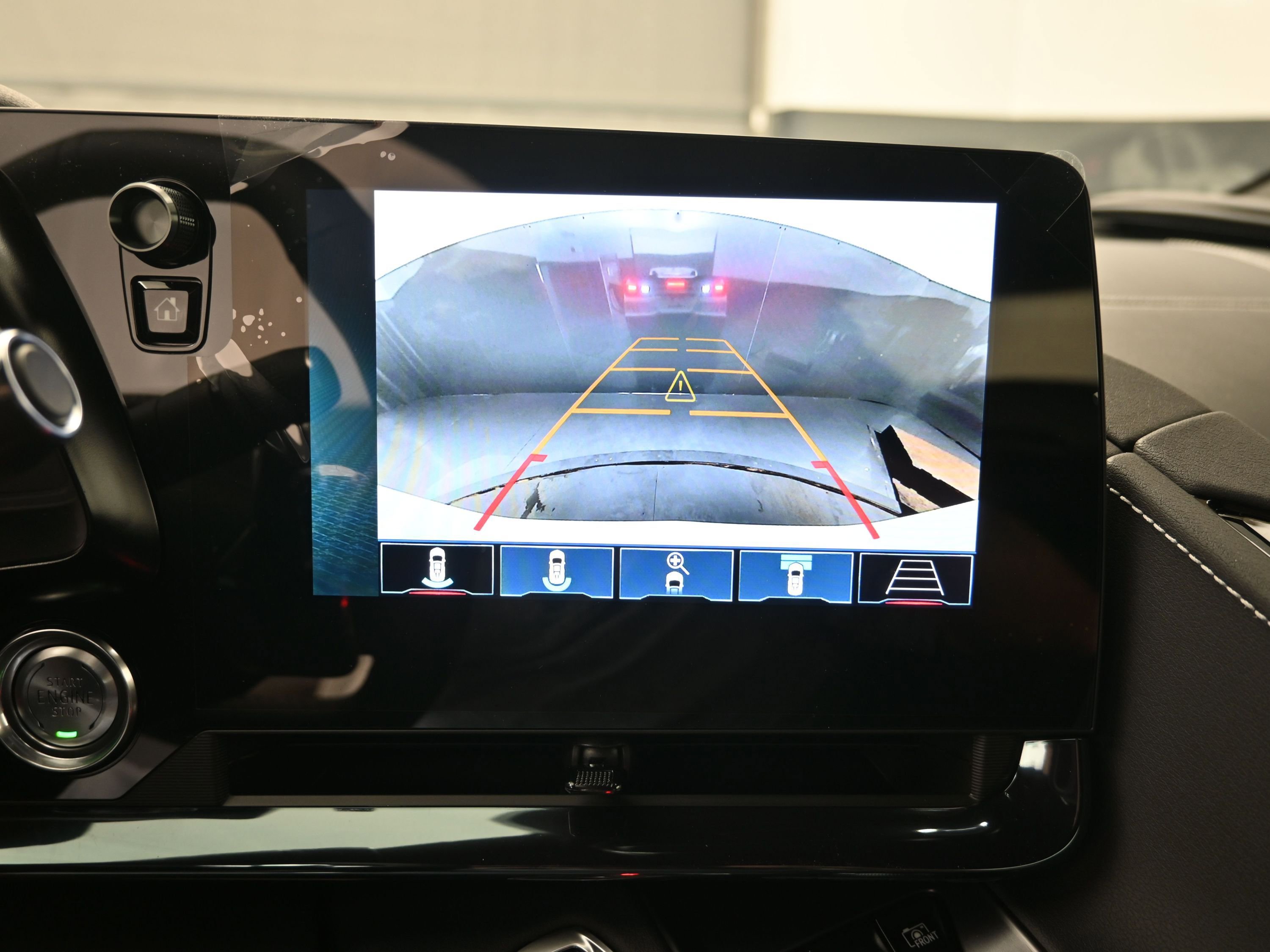 New 2025 Chevrolet Corvette E-Ray image 19