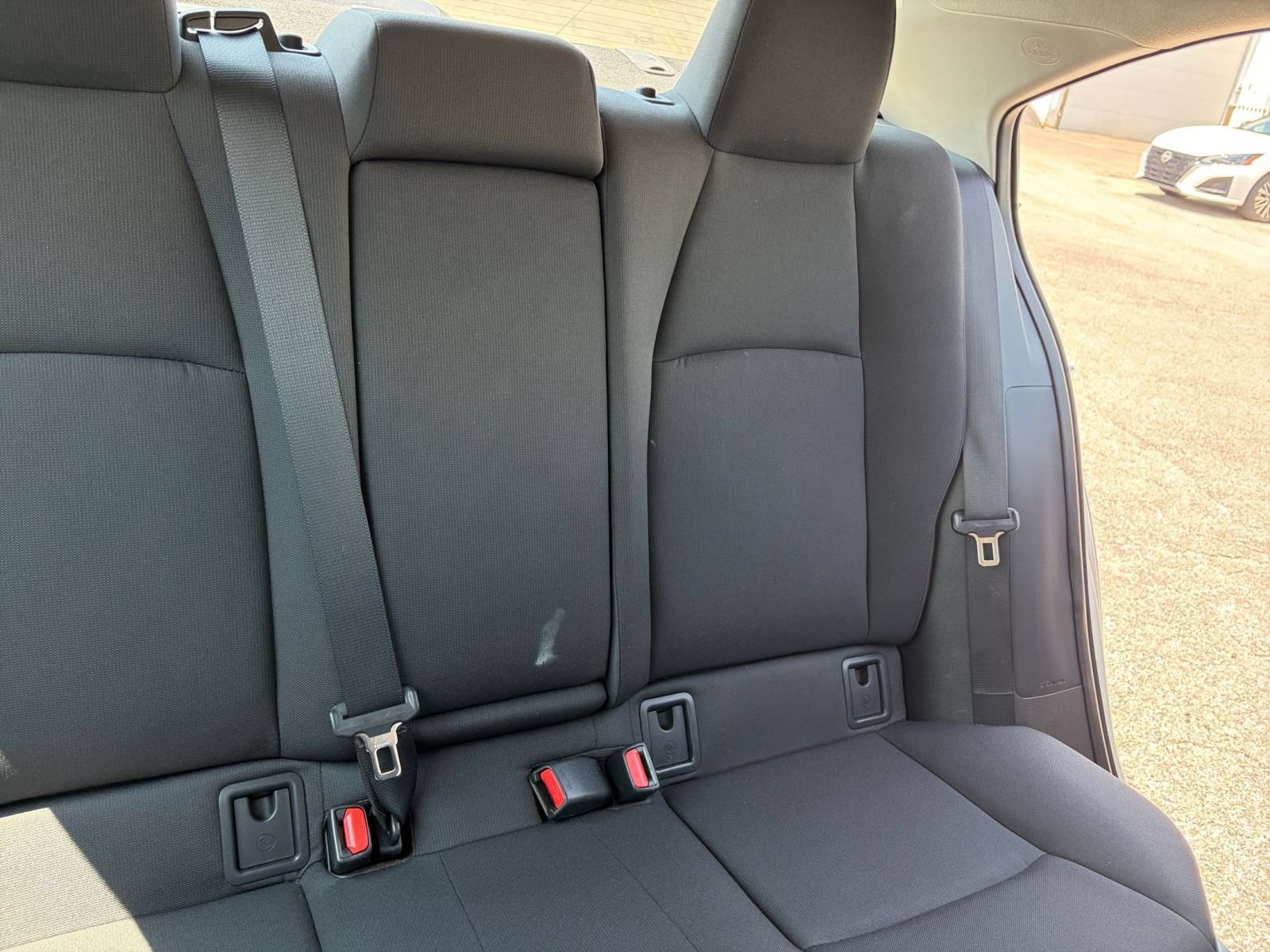Used 2025 Toyota Corolla LE FWD image 34