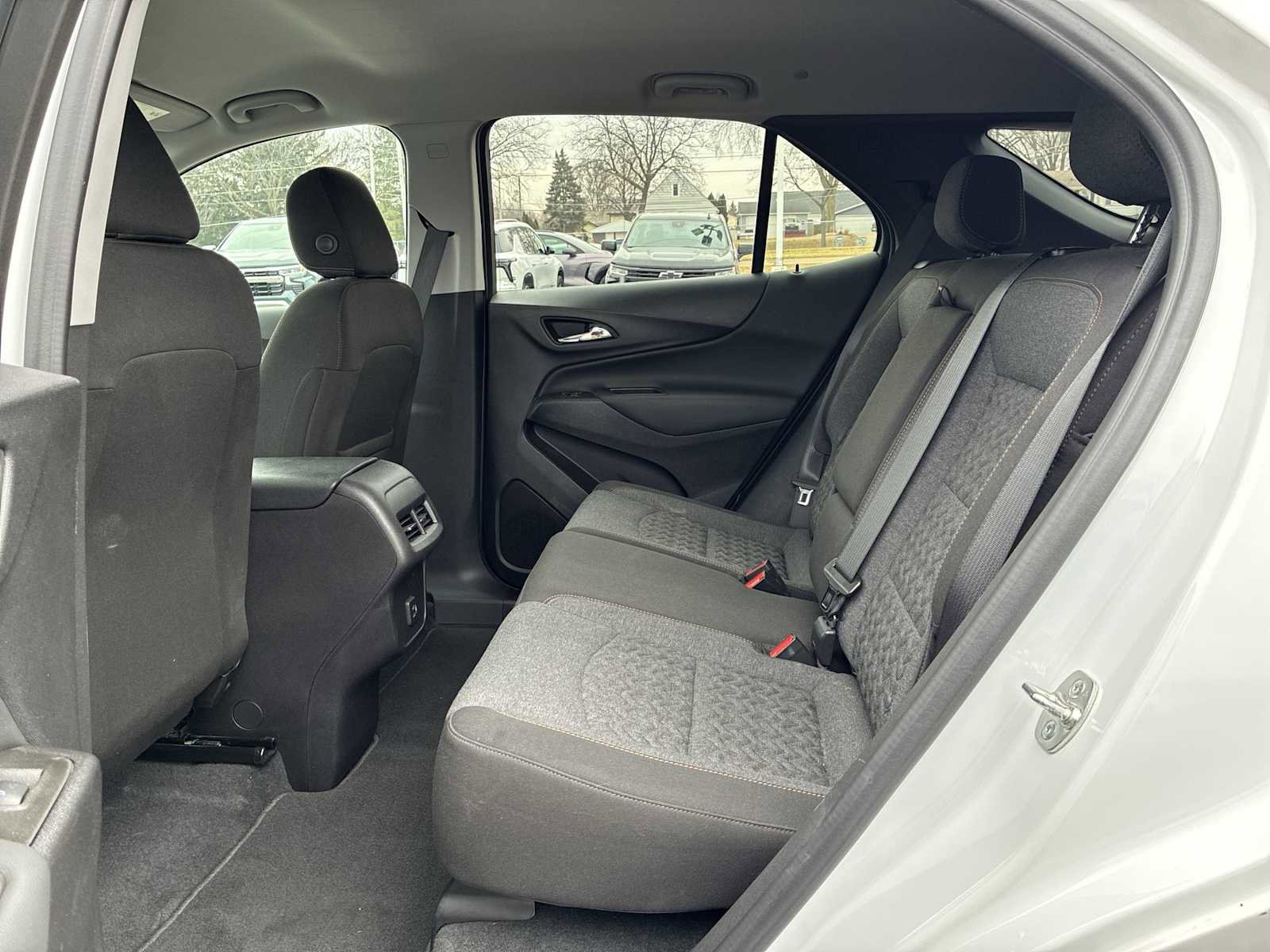 Used 2024 Chevrolet Equinox LT image 24