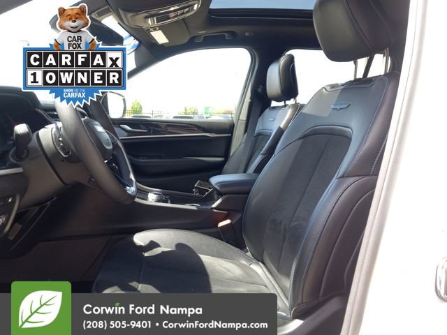 Used 2024 Jeep Grand Cherokee Trailhawk AWD/4WD image 23