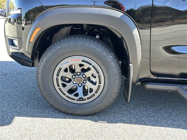 New 2025 Nissan Frontier PRO-4X w/ Pro Convenience Package image 12