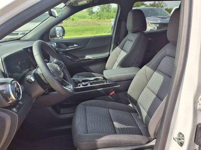 New 2026 Chevrolet Equinox LT w/ Safety and Technology Package FWD image 14