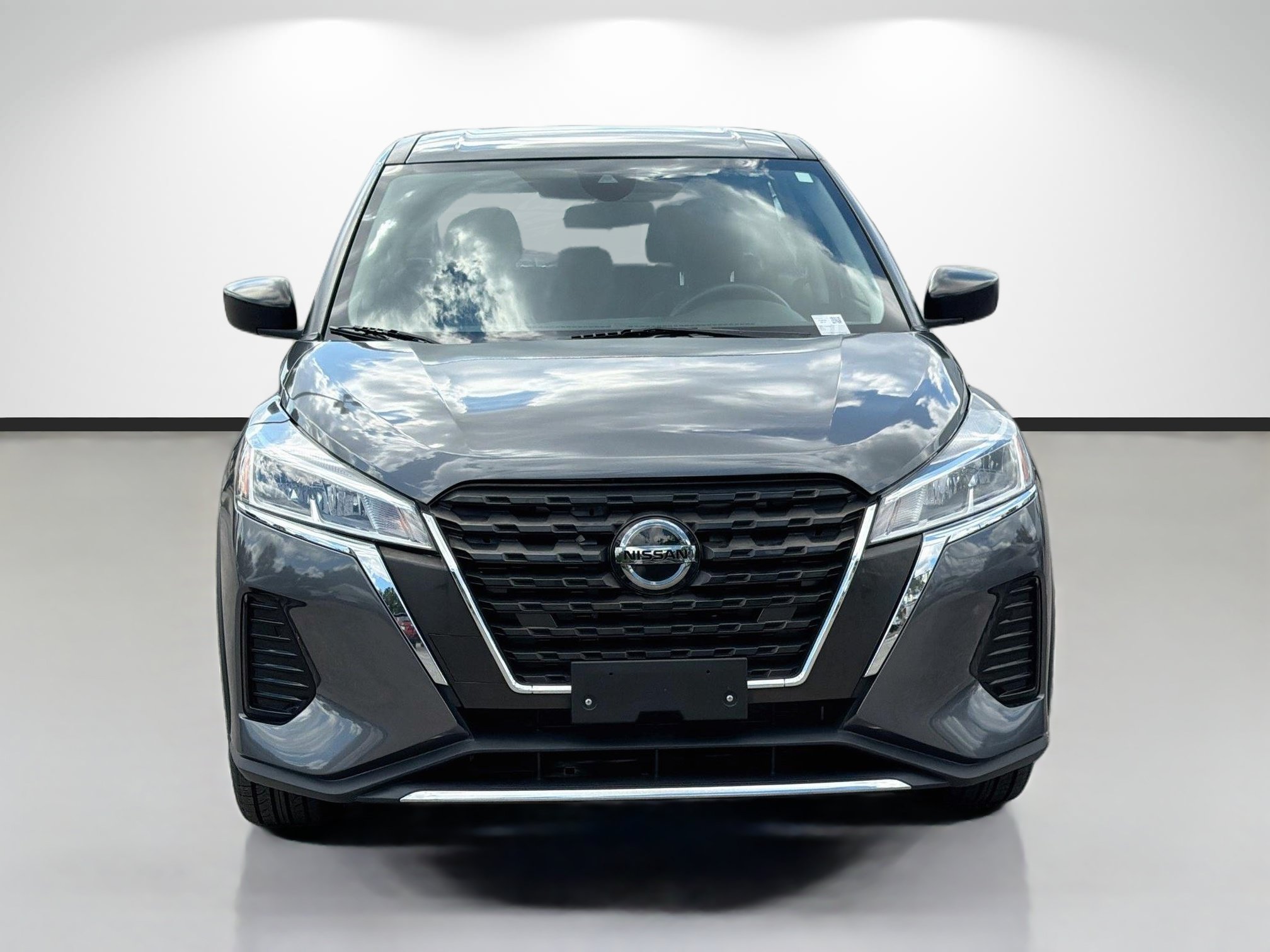 Used 2021 Nissan Kicks S FWD image 8