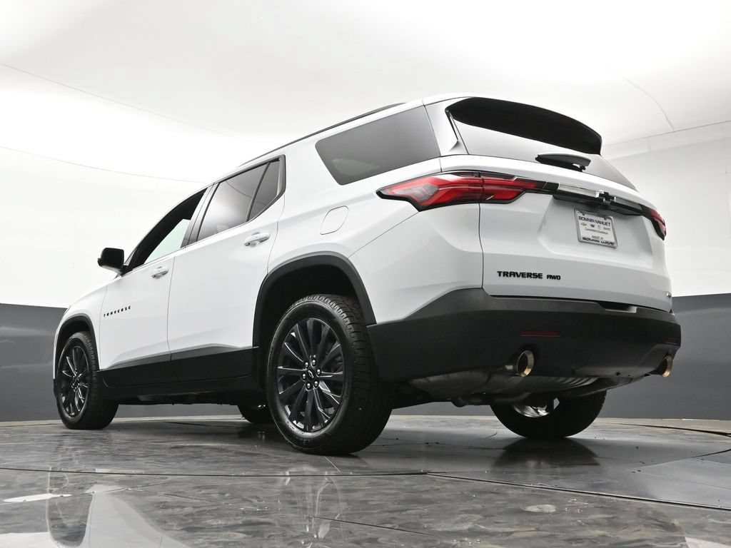 Certified 2023 Chevrolet Traverse RS w/ LPO, Floor Liner Package AWD/4WD image 26