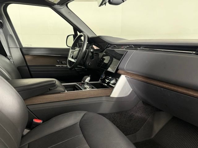 Used 2023 Land Rover Range Rover Long Wheelbase Autobiography AWD/4WD image 33