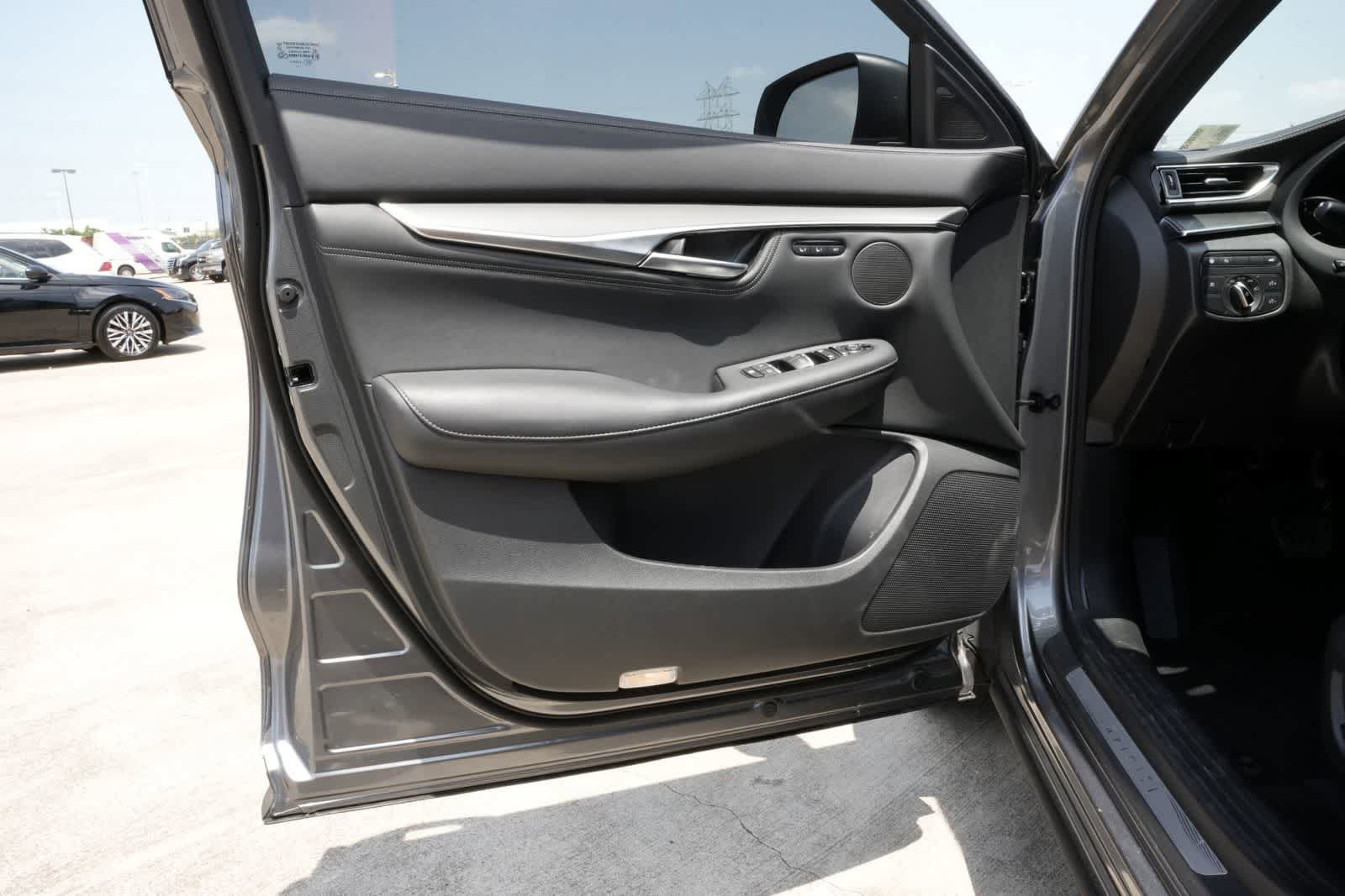 Certified 2025 INFINITI QX55 Luxe w/ Cargo Package AWD/4WD image 18