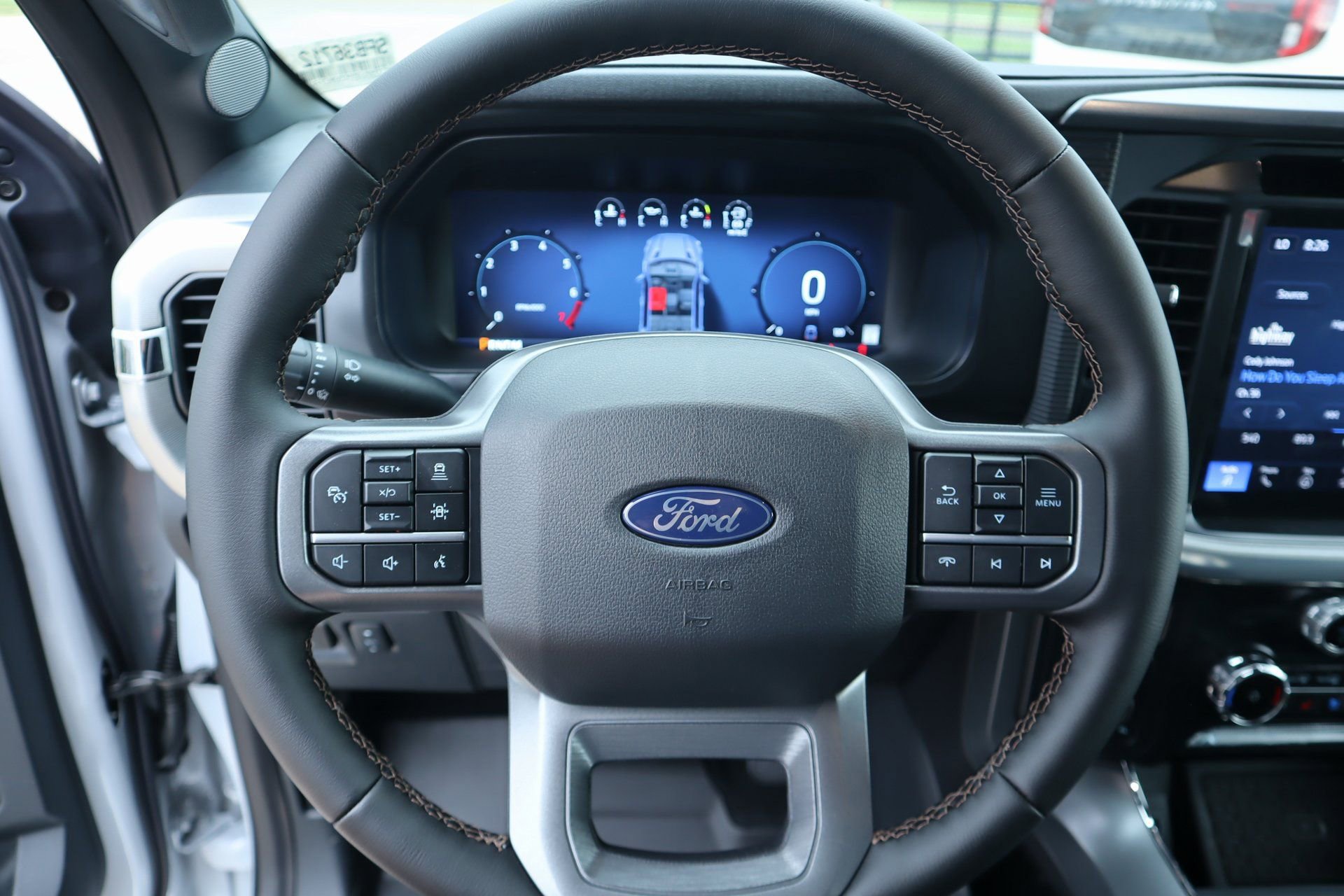 New 2025 Ford F150 Lariat w/ Equipment Group 502A High image 3