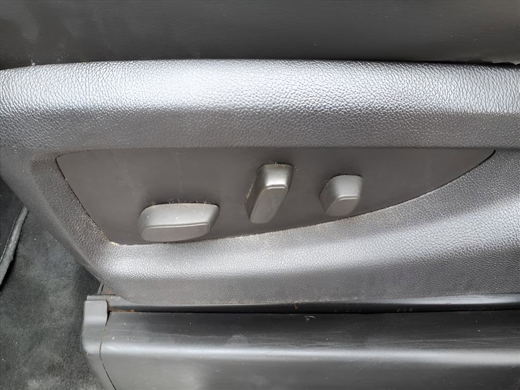 Used 2015 GMC Sierra 2500 Denali image 13