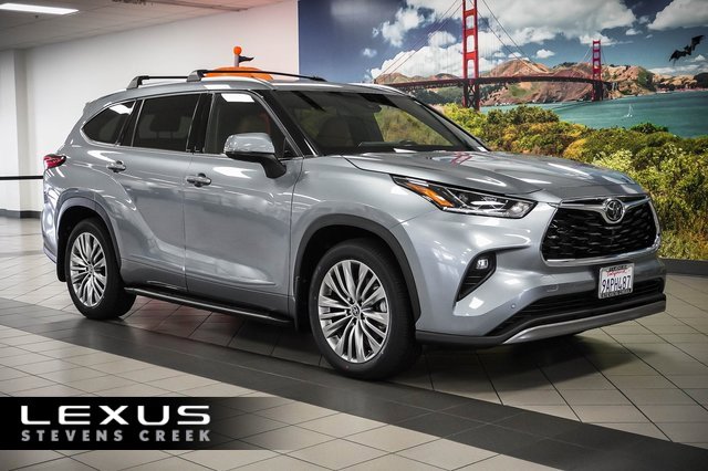 Used 2022 Toyota Highlander Platinum