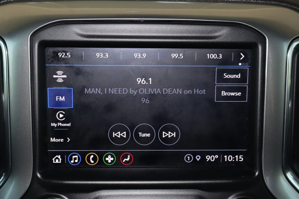 Used 2022 Chevrolet Silverado 1500 RST w/ Redline Edition AWD/4WD image 25