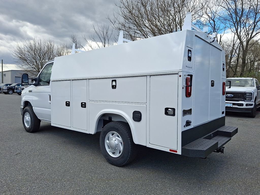 New 2026 Ford E-350 and Econoline 350 Super Duty w/ Power Equipment Group image 3