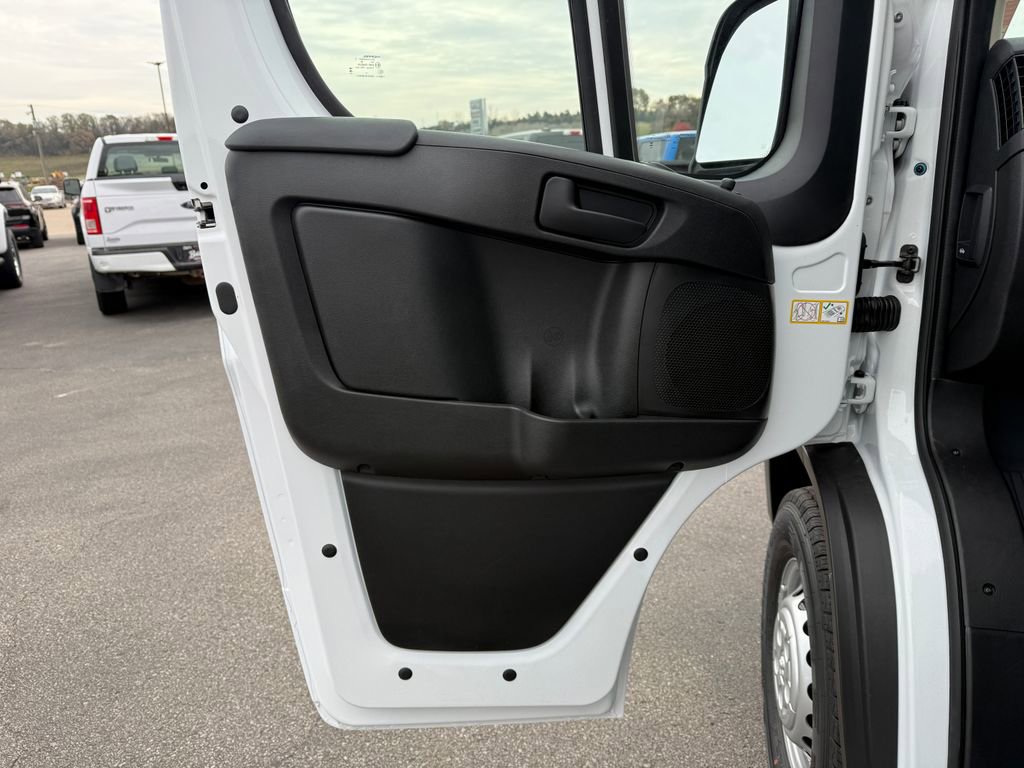 New 2025 RAM ProMaster 2500 w/ Convenience Group image 15
