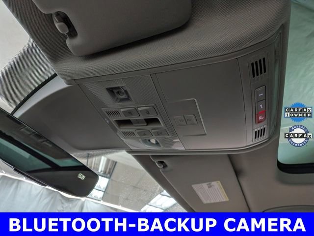 Used 2022 Volkswagen Tiguan SE image 17